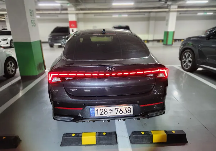 Kia K5 5