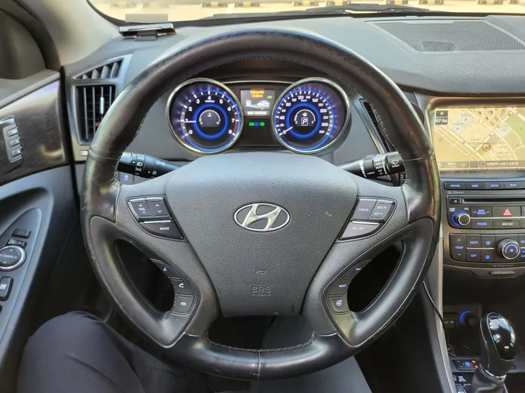 Hyundai Sonata The Brilliant 21