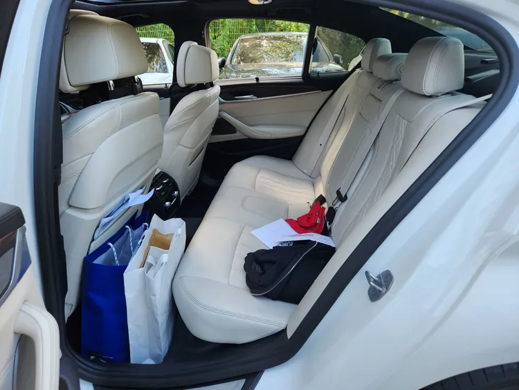 BMW 5 Series (G30) 12