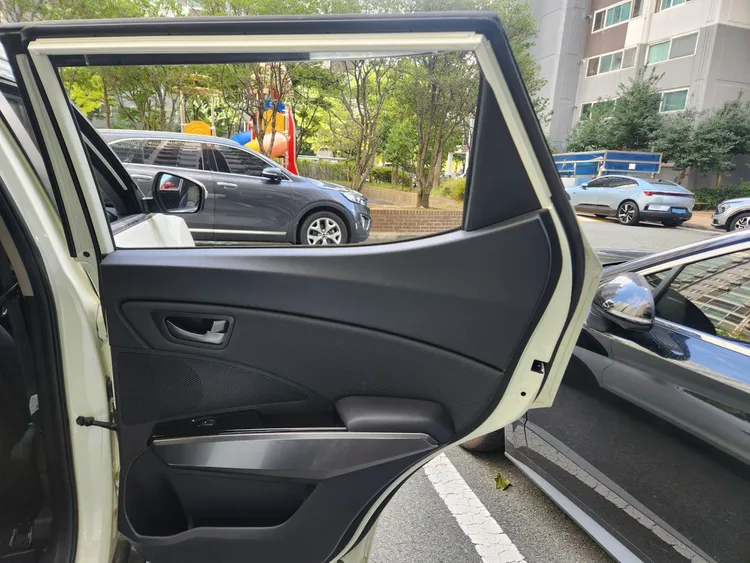 SsangYong (KGM) Tivoli 22