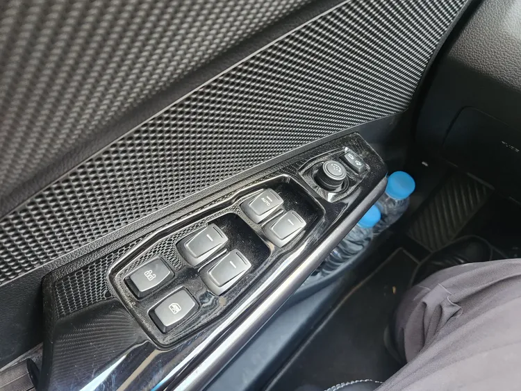 SsangYong (KGM) Tivoli 24