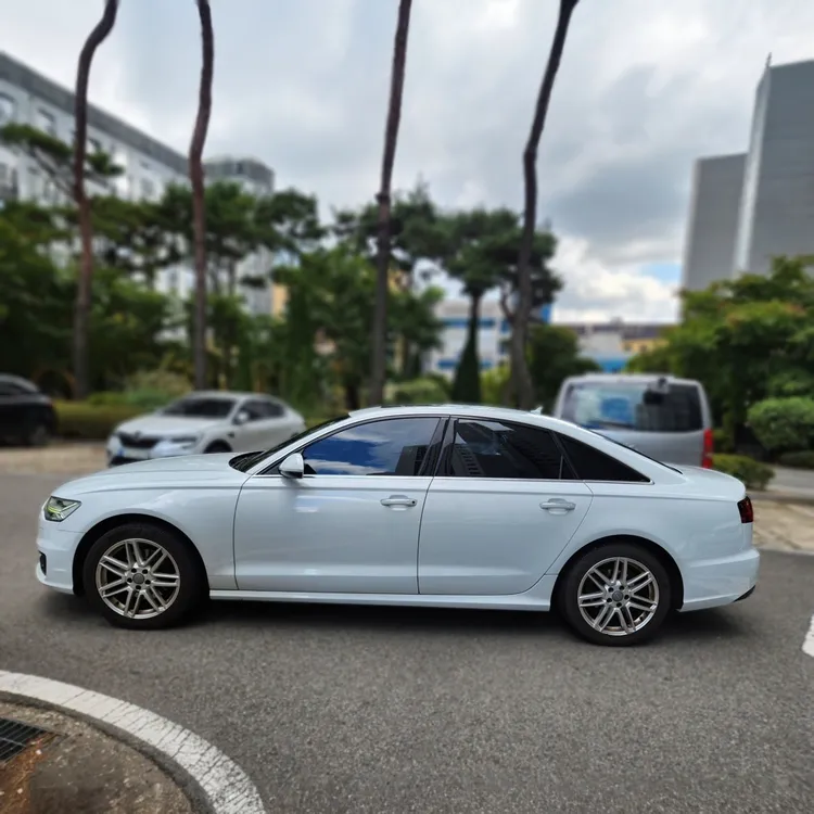 Audi A6 (C7) 3