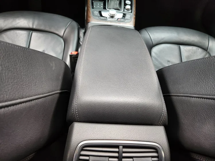 Audi A6 (C7) 23