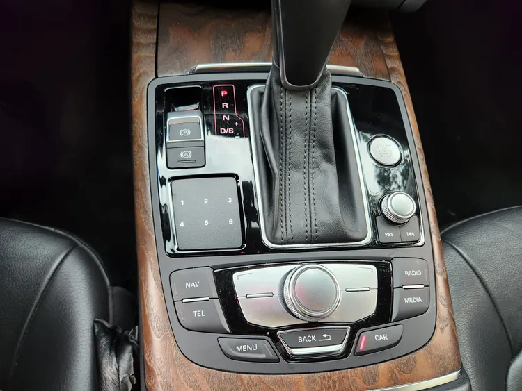 Audi A6 (C7) 15