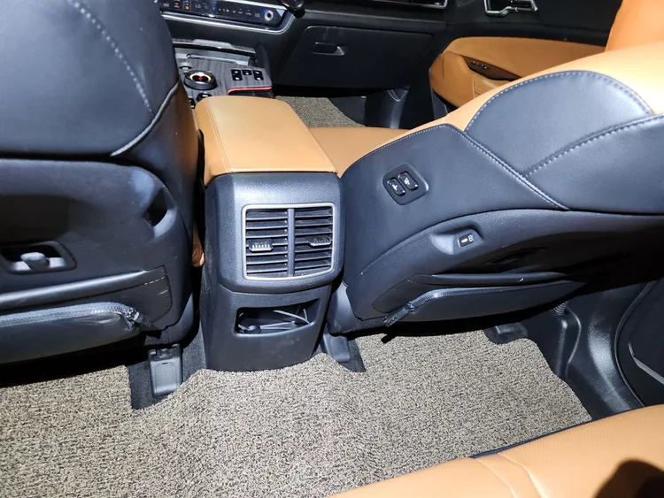 Kia Sportage Hybrid(NQ5) 38