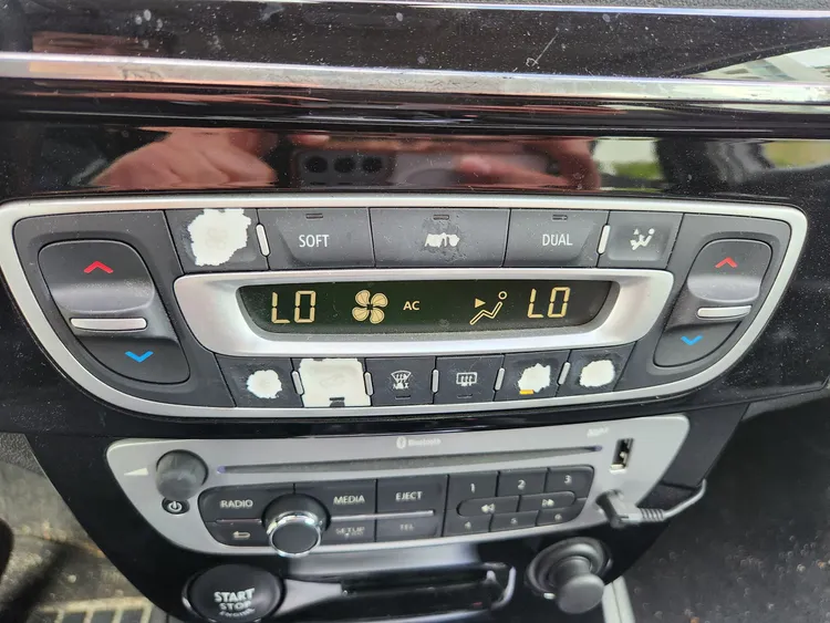 Renault Korea SM3 Neo 18