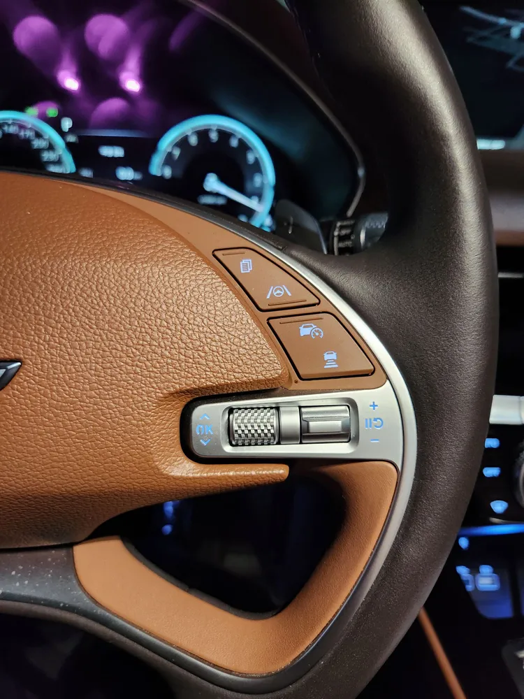 Genesis G80 36