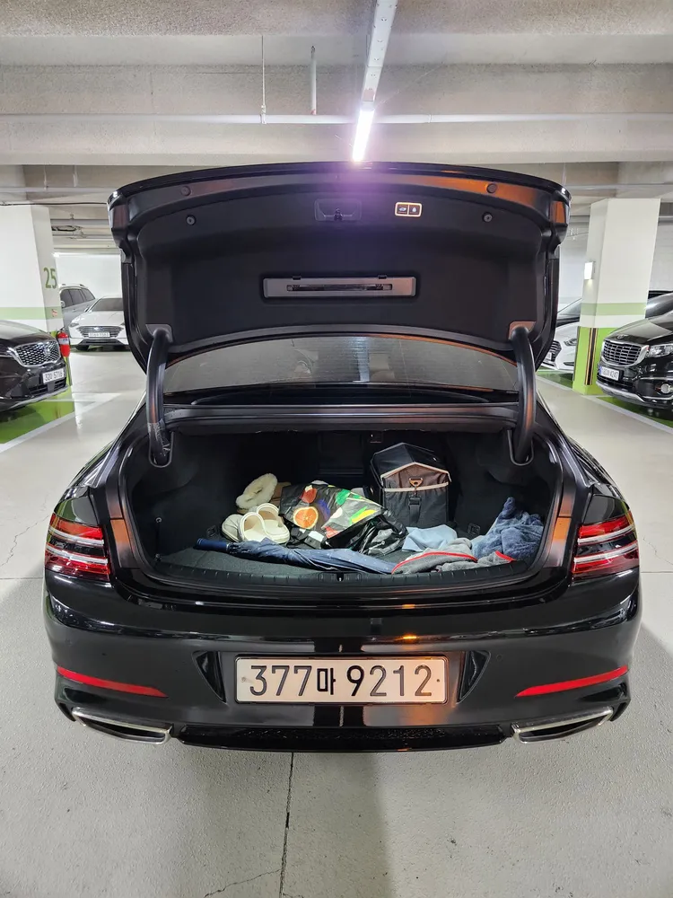 Genesis G80 9
