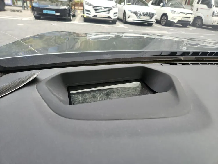 BMW 5 Series (G30) 24