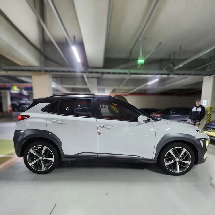 Hyundai Kona 4