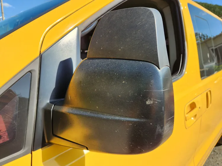Hyundai Grand Starex 25