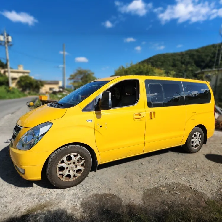 Hyundai Grand Starex 3