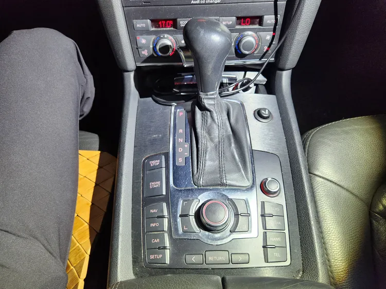 Audi Q7 (4L) 18