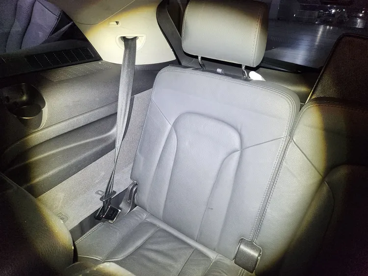 Audi Q7 (4L) 13
