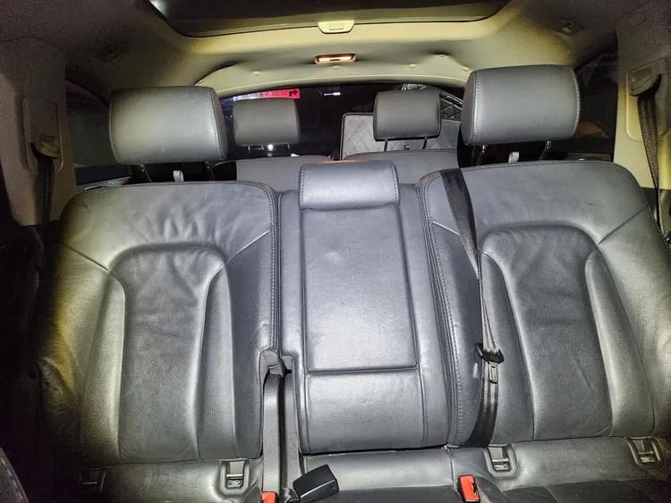Audi Q7 (4L) 8