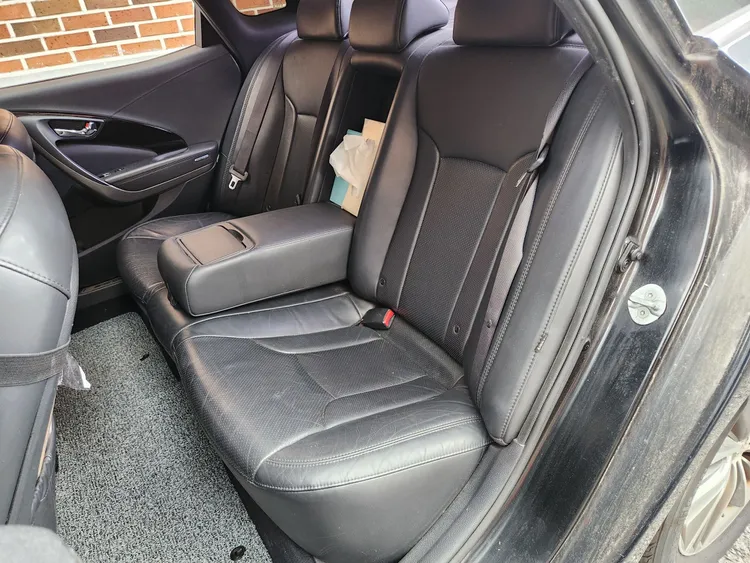 Hyundai Grandeur HG 9