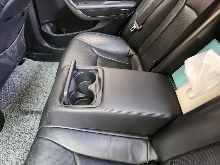 Hyundai Grandeur HG 24