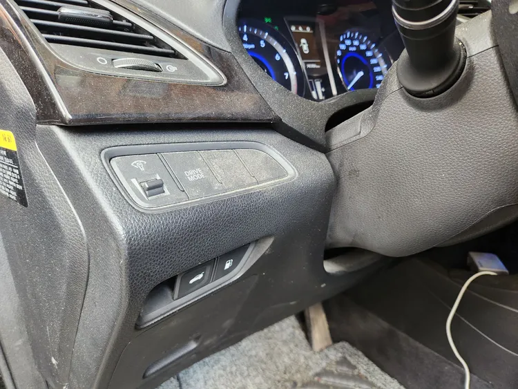 Hyundai Grandeur HG 18