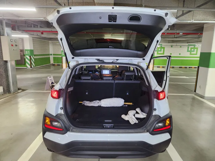 Hyundai Kona 5