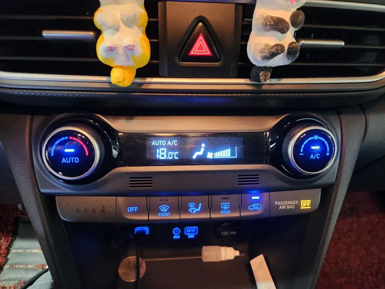 Hyundai Kona 8