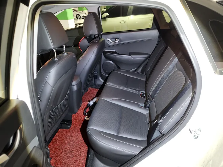 Hyundai Kona 9