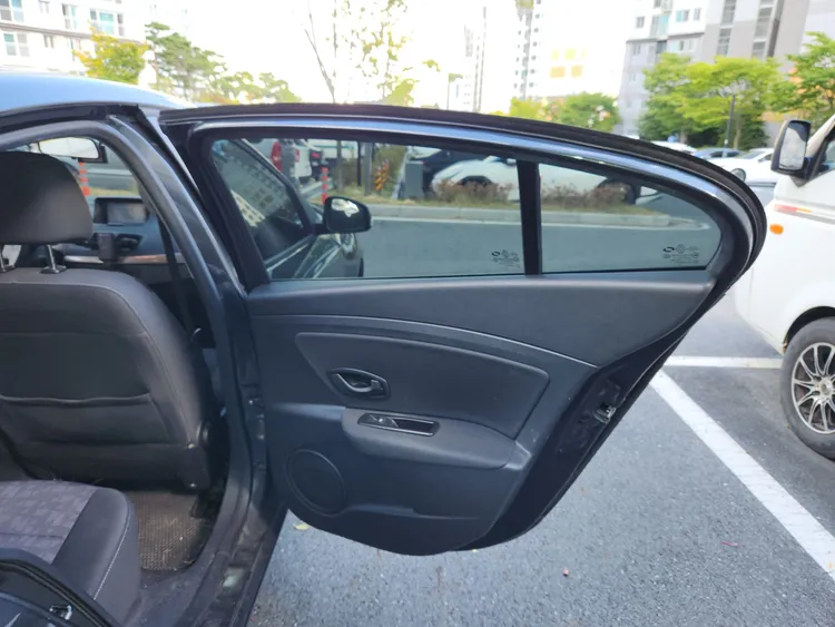 Renault Korea SM3 20