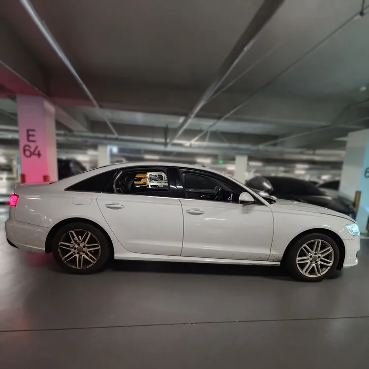 Audi A6 (C7) 4