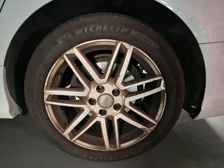 Audi A6 (C7) 35