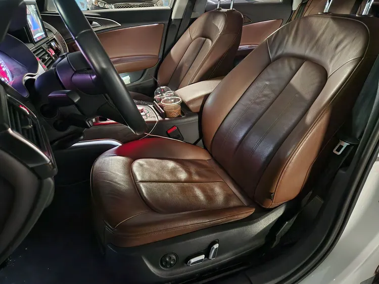Audi A6 (C7) 8