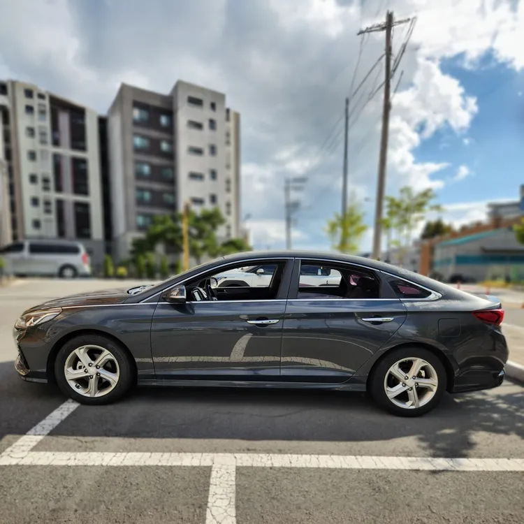Hyundai Sonata New Rise 4