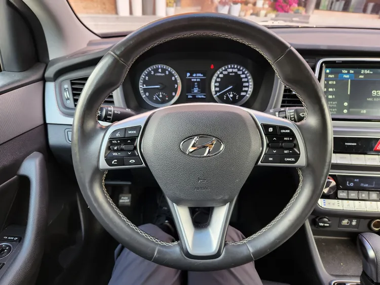 Hyundai Sonata New Rise 14