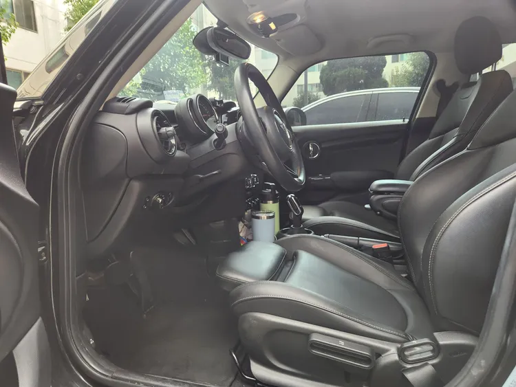 MINI Cooper (F56) 12