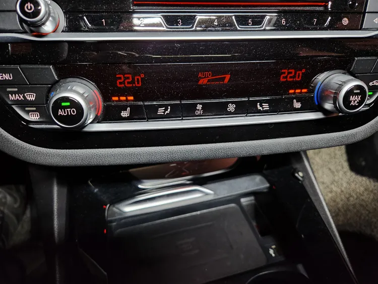 BMW X3 (G01) 12