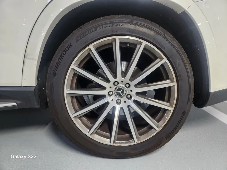 Mercedes GLS-Class (X167) 32