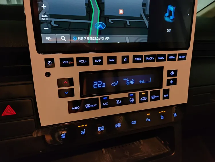 Hyundai Staria 20