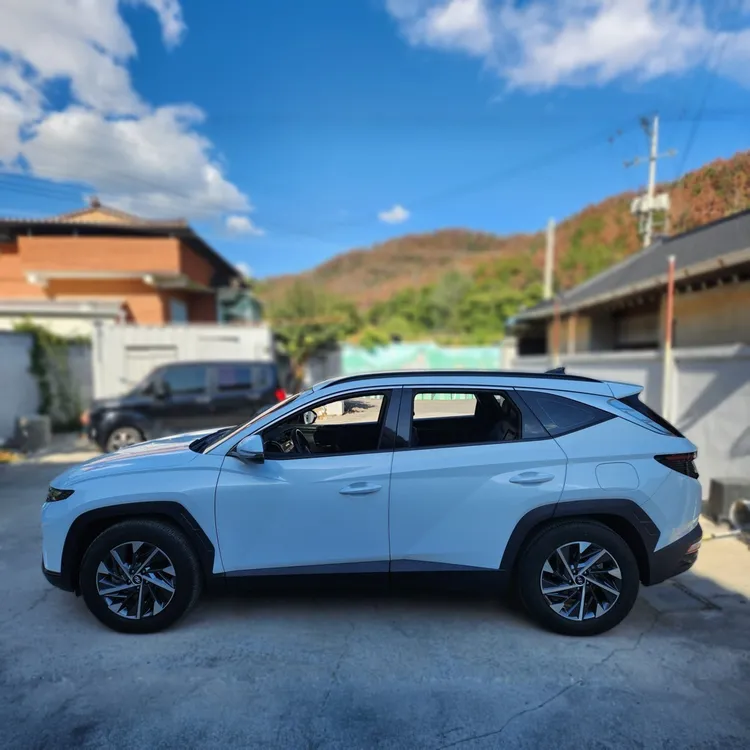 Hyundai Tucson Hybrid (NX4) 3