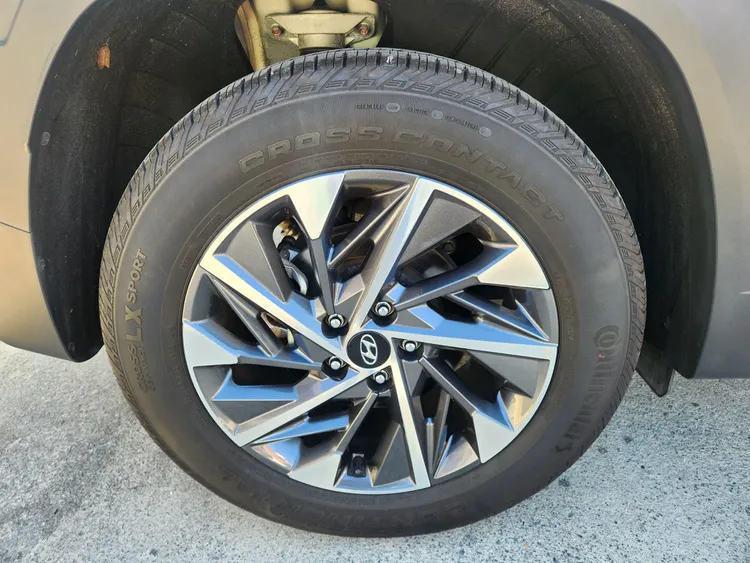 Hyundai Tucson Hybrid (NX4) 29