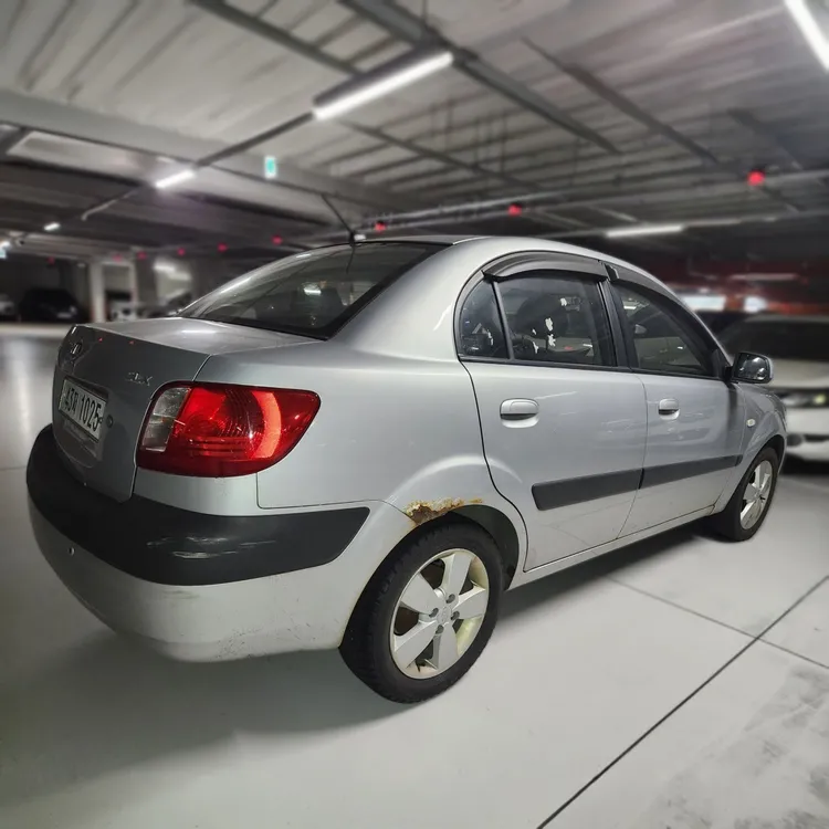 Kia Pride(New) 7