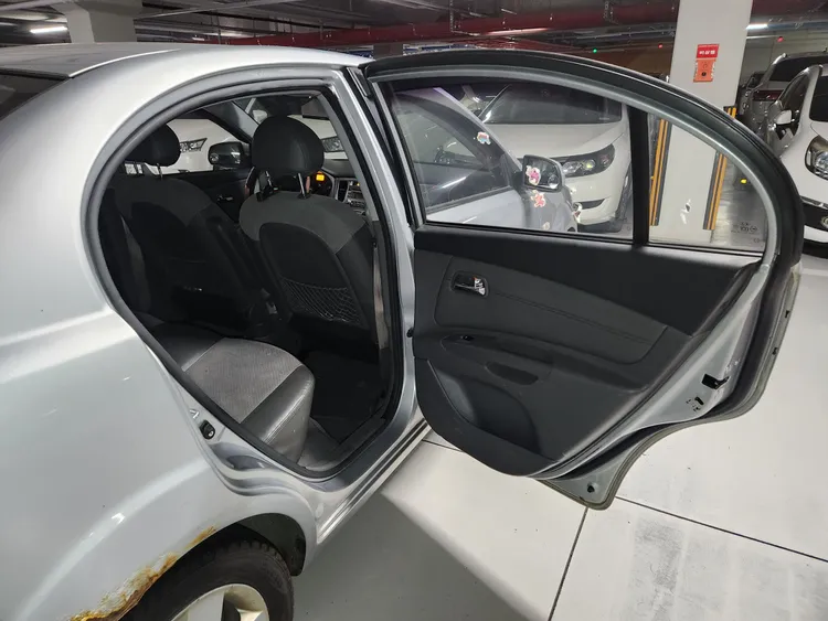 Kia Pride(New) 12