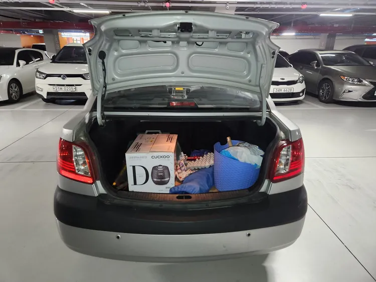 Kia Pride(New) 8