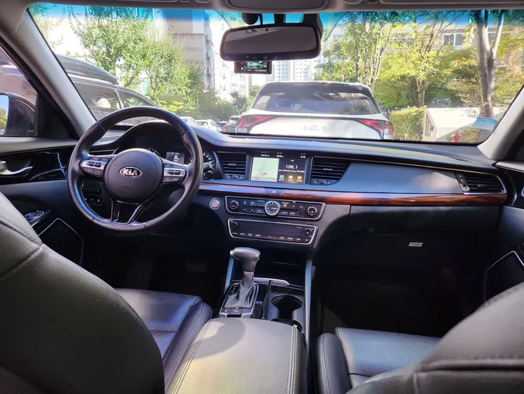 Kia K7 7