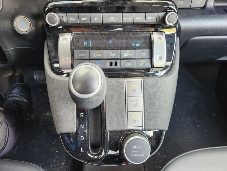 Hyundai Casper 13