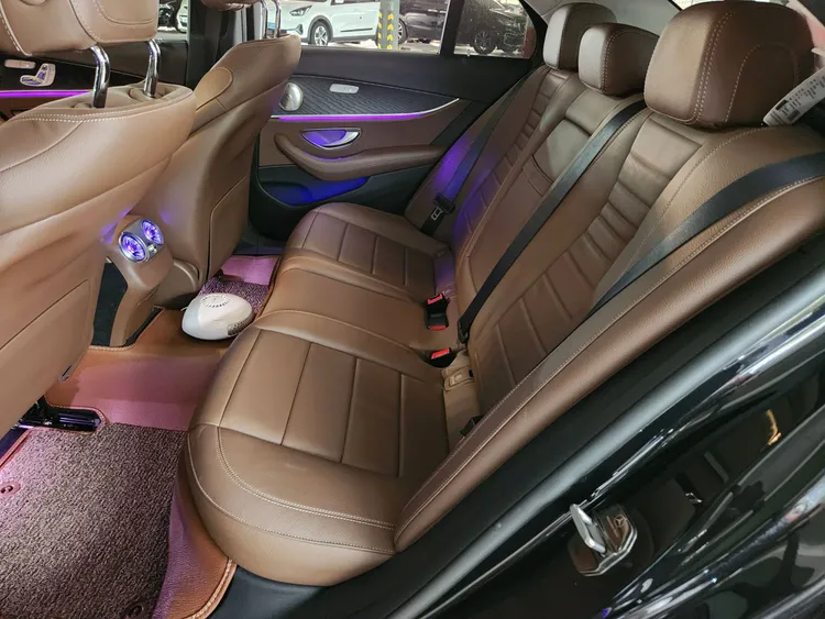 Mercedes E-Class (W213) 10