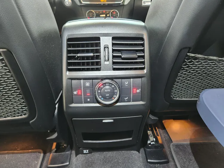 Mercedes GLE-Class (W166) 29