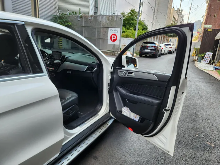 Mercedes GLE-Class (W166) 17