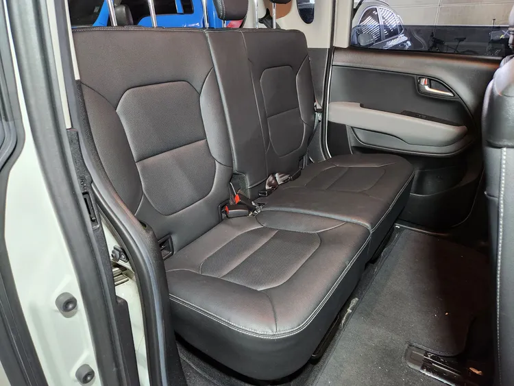 Kia Kia Ray 9