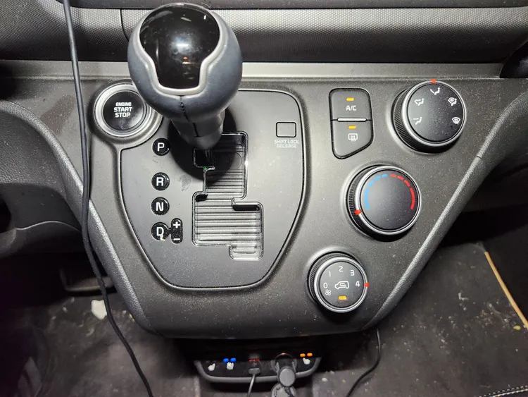 Kia Kia Ray 14