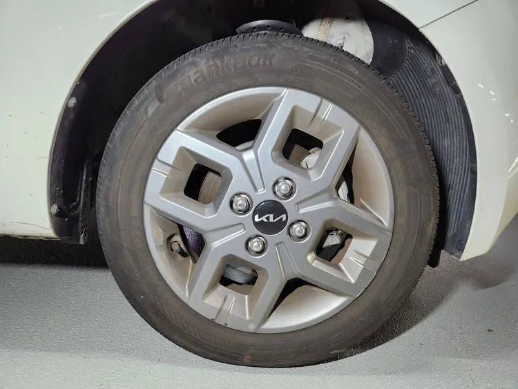 Kia Kia Ray 23