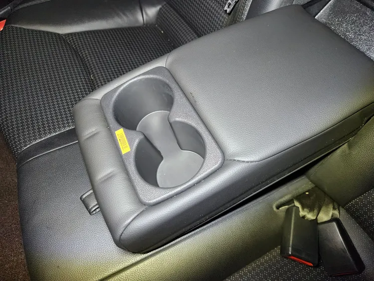 Hyundai Avante 23