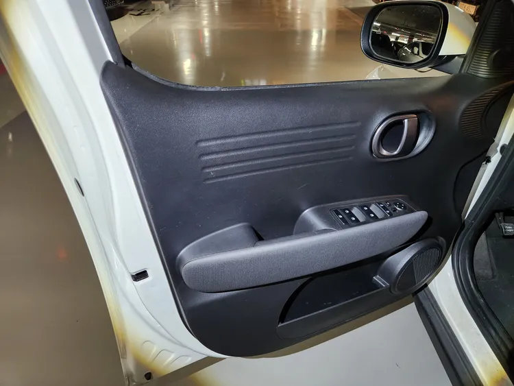Hyundai Casper 23